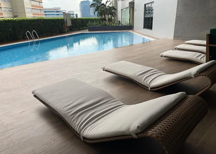 Aparthotel Stylish Makati 1br W Balcony Netflix And Fast Wifi 3*