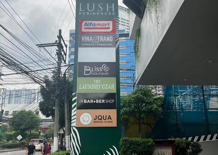 Aparthotel Stylish Makati 1br W Balcony Netflix And Fast Wifi 3*