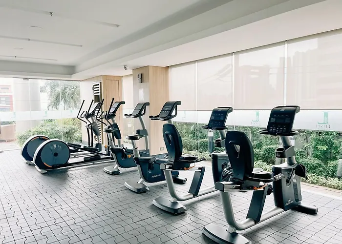 Stylish Makati 1br W Balcony Netflix And Fast Wifi 3*