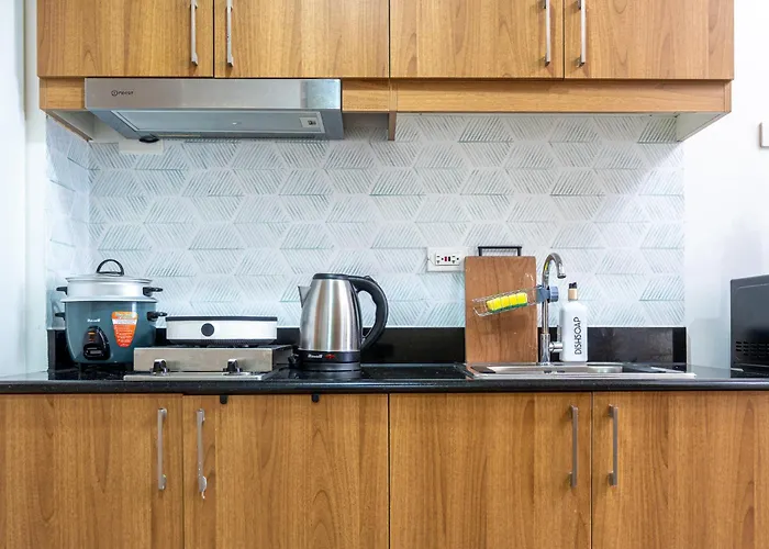 Stylish Makati 1br W Balcony Netflix And Fast Wifi Aparthotel 3*